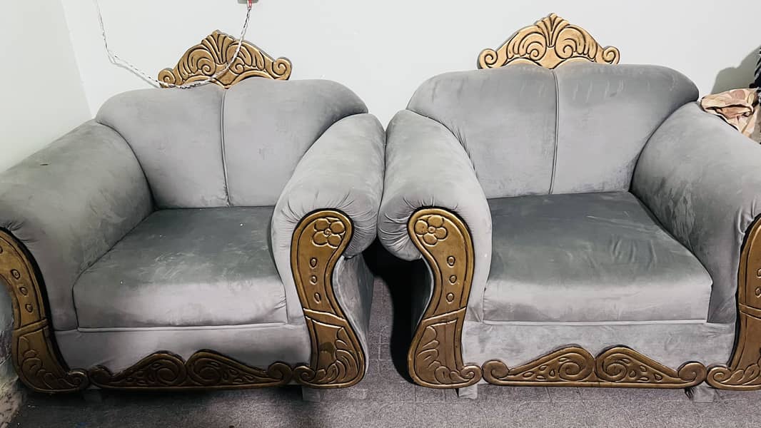 Bed set side tables two sofa dressing table 2