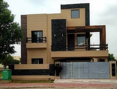 10 Marla Used House for Sale in Bahria Town Lahore | Prime Location | Well-Maintained Family Home