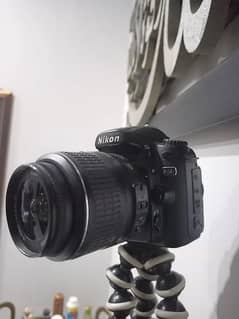 NIKON D-80
