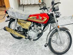 Honda 125 Special Edition 2025