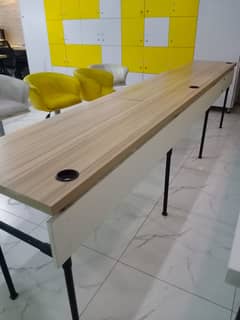 Selling Office table