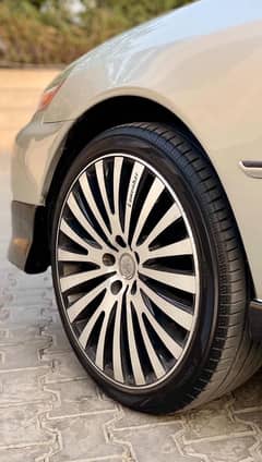 19" rims and tyres