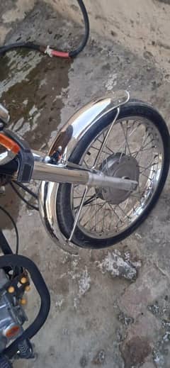 Honda 125 all dacuments clear urgently sale biomatric available