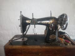 Deluxe sewing machine made in Japan