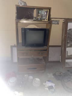 Tv and tv trolley good condition