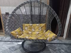 swing is quiet new with stand