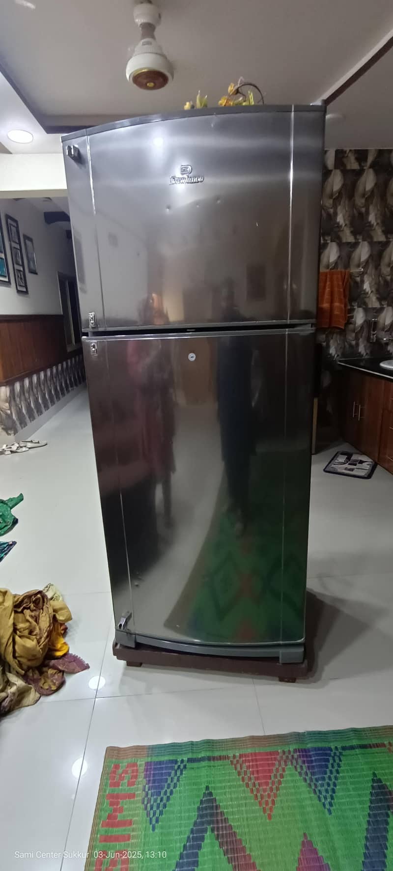 Daily usage refrigerator, no faults in the refrigerator. 1