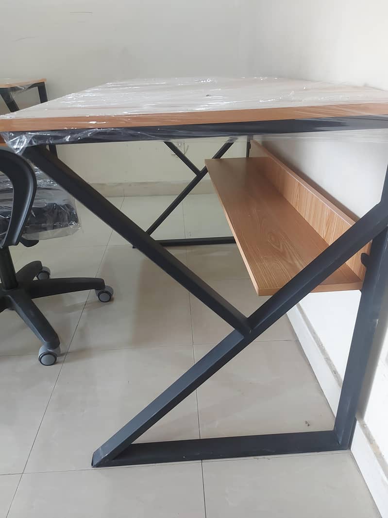 Office Table / Computer Table / Laptop Table 1