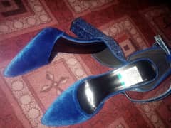 blue heels