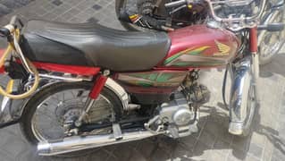 selling Honda CD 70