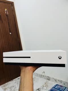xbox one s 500 gb with one controller