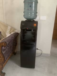 Water dispenser