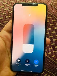 Iphone xsmax 256 gb golden colur 56 gb  79 health  Non pta esim works