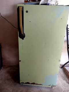 Used National Working Conditon Refigrator
