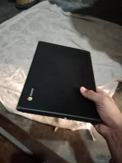Chromebook Lenovo 501 touch and type with pen dual cameras