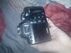 Canon 1000d 35-80 lens 10/10 condition