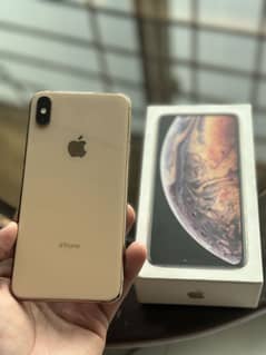 Iphone xsmax pta approved 256 gb 10 by 10’box ka sath