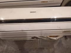 1.5 ton  DC inverter Orient
