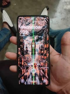 Oneplus 8t 12/256.  One green line on screen comes without any reason