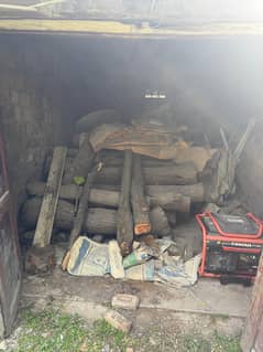 Product: Naturally seasoned Kikar (Acacia nilotica) hardwood logs