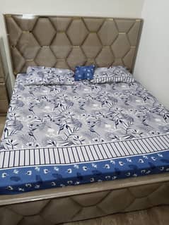 king size bed and dressing table