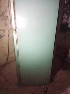 Pel fridge in good condition