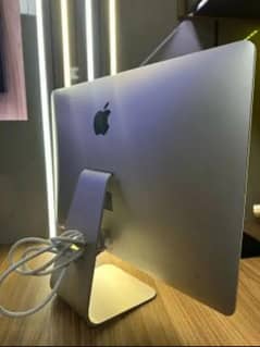 APLLE iMAC 2015 (27 inch) 16Gb RAM 1TB HARD 2GB graphic card 10/10 new