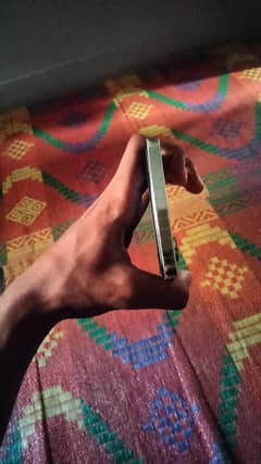 vivo y100