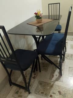 Dining table with 4 chairs