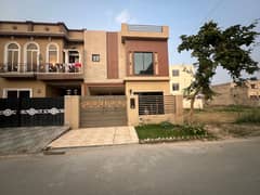 5 Marla Brand New Modern Design House Available For Sale