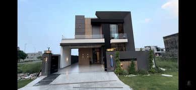 Top Of The Line 10 Marla Brand New Ultra Modern House A++ Material For Sale