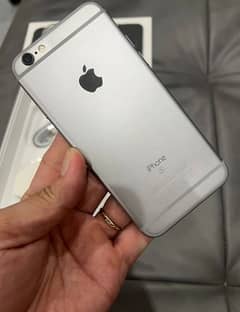 iPhone 6s plus 128 GB complete box my WhatsApp number 03286487884