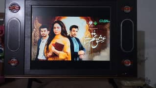 LCD TV 17" 10/10 condition 03217855511