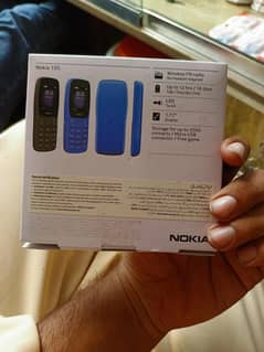 Nokia 105 Classic.