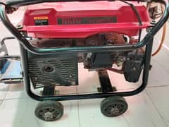 Rato generator 3kv just two month used model type Rt3800ev fue and gS