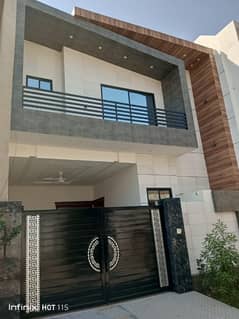 Prime Location House For Sale In Rs. 14000000/-