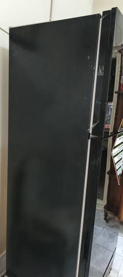 Kenwood refrigerator model number 24457 used only 20 days