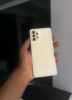 Samsung  A72