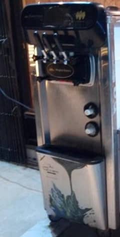 cone ice cream machine and slush machine