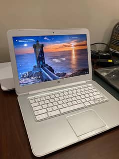 HP laptop windows 10 4/128 14 inches FHD display