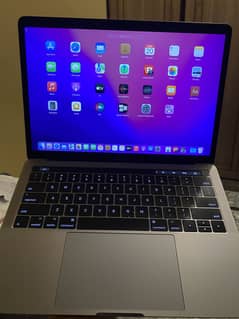 Apple MacBook Pro 2017 - 13” inch - Core i5 - 8/256gb - 3.1GHz