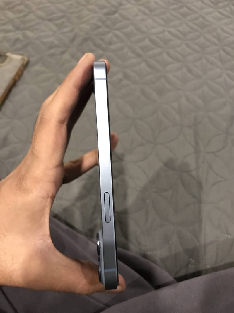 Iphone 14 10/10 Condition with sim time 4