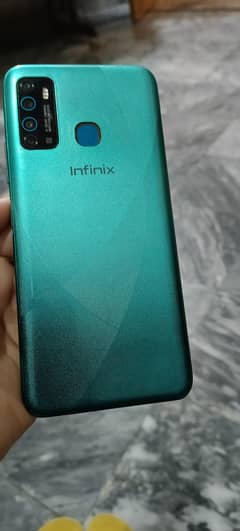 Infinx Hot 9. .  Ram 4 Memory 128