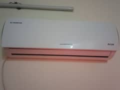 1.5 ton mitsubishi DC inverter AC in Good condition 10/9.5