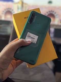 Realme 5i with box 4 64
