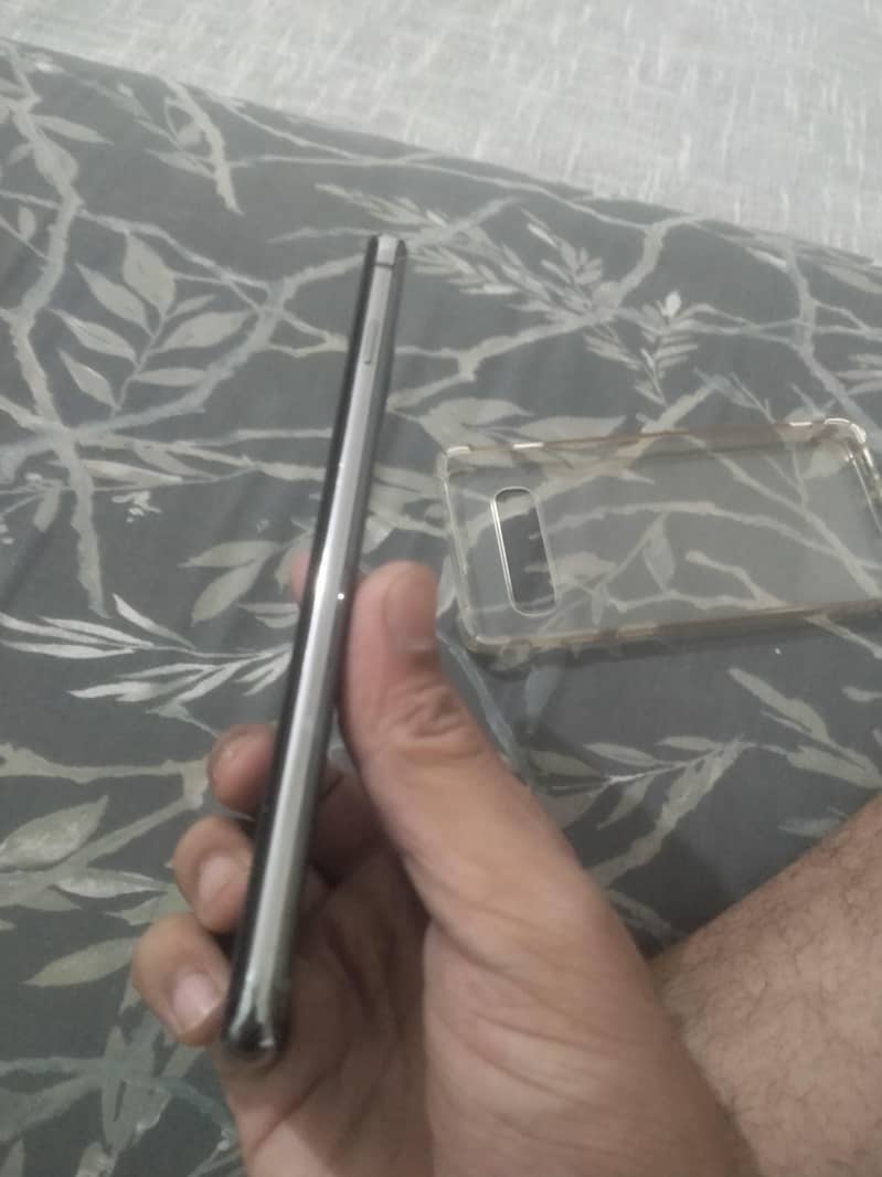 Sam s10 6/128 dual sim read add back break front minor break 10