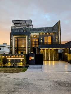 1 KANAL BRAND NEW HOUSE FOR SALE DOUBLE HIGHTED