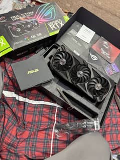 Asus Rog Strix Rtx 3080 with box complete