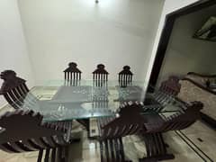 DINING TABLE FOR SALE