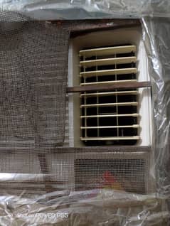 window AC 0.75 bohat hi achi cooling h